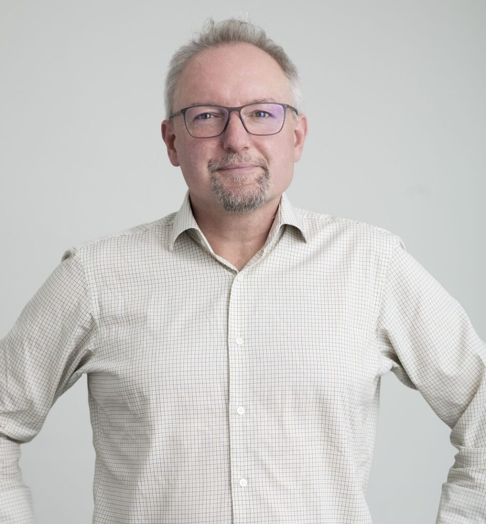Home stu profile photo full sa
